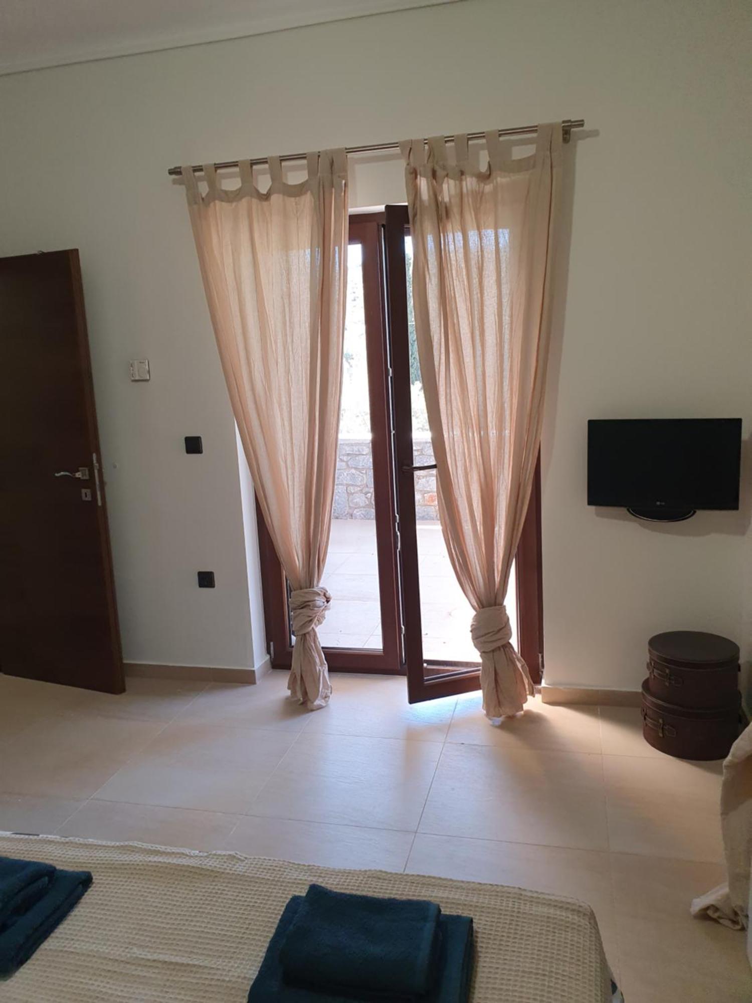 Villa Lina Salamina Ambelakia 外观 照片